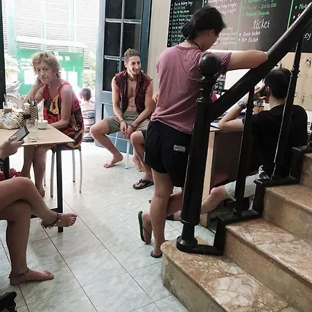 Home Backpackers Hostel